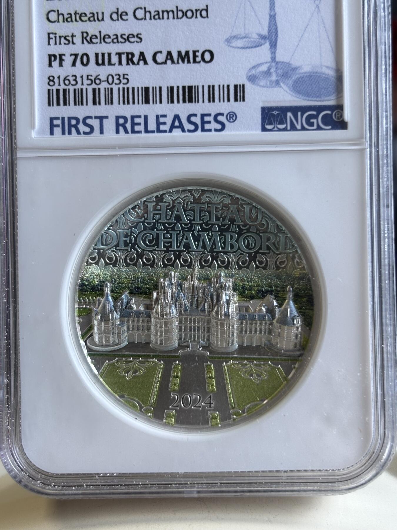 第192期拍卖 库克2024年法国香宾城堡2盎司高浮雕彩银币NGC-PF70首期，9999银，发行1000枚