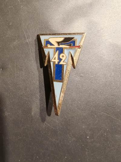 老王徽章第185期 - 法国陆军第42通信团证章