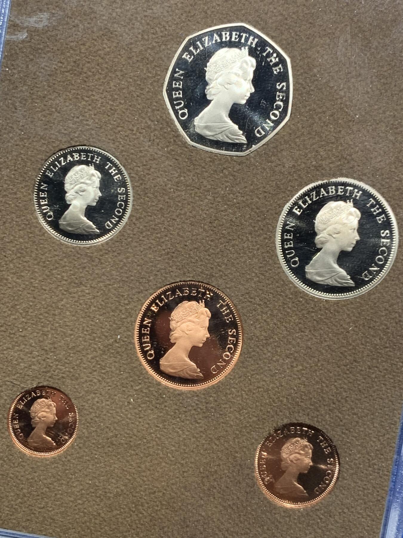 《竞宝斋》第466场 周日，周一 2场连拍 （全场包邮）欢迎送拍 福克兰群岛1980年六枚装精制套币