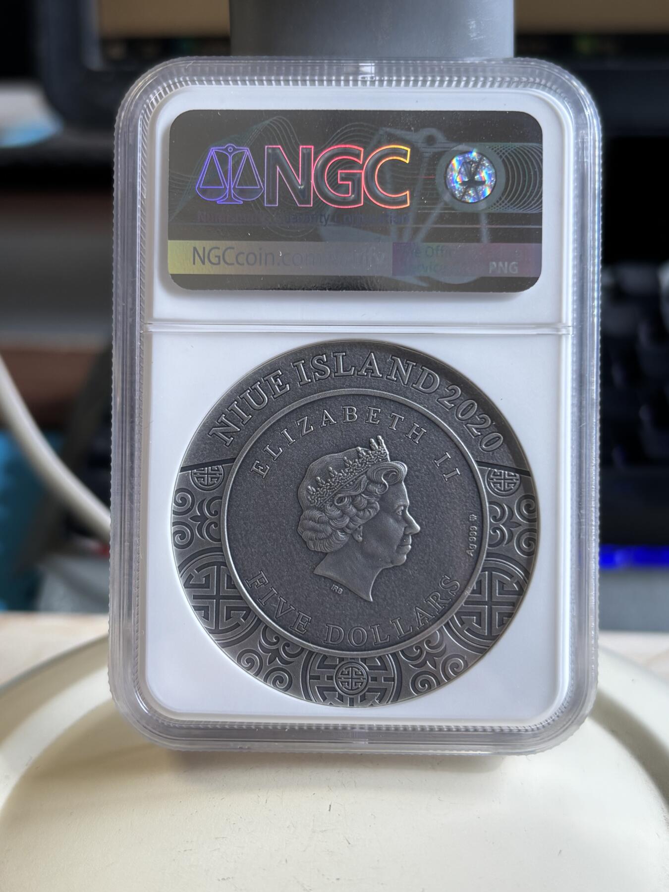 第192期拍卖 纽埃2020年中国古代军事家-诸葛亮2盎司纪念银币NGC-MS70首期，999银，发行555枚