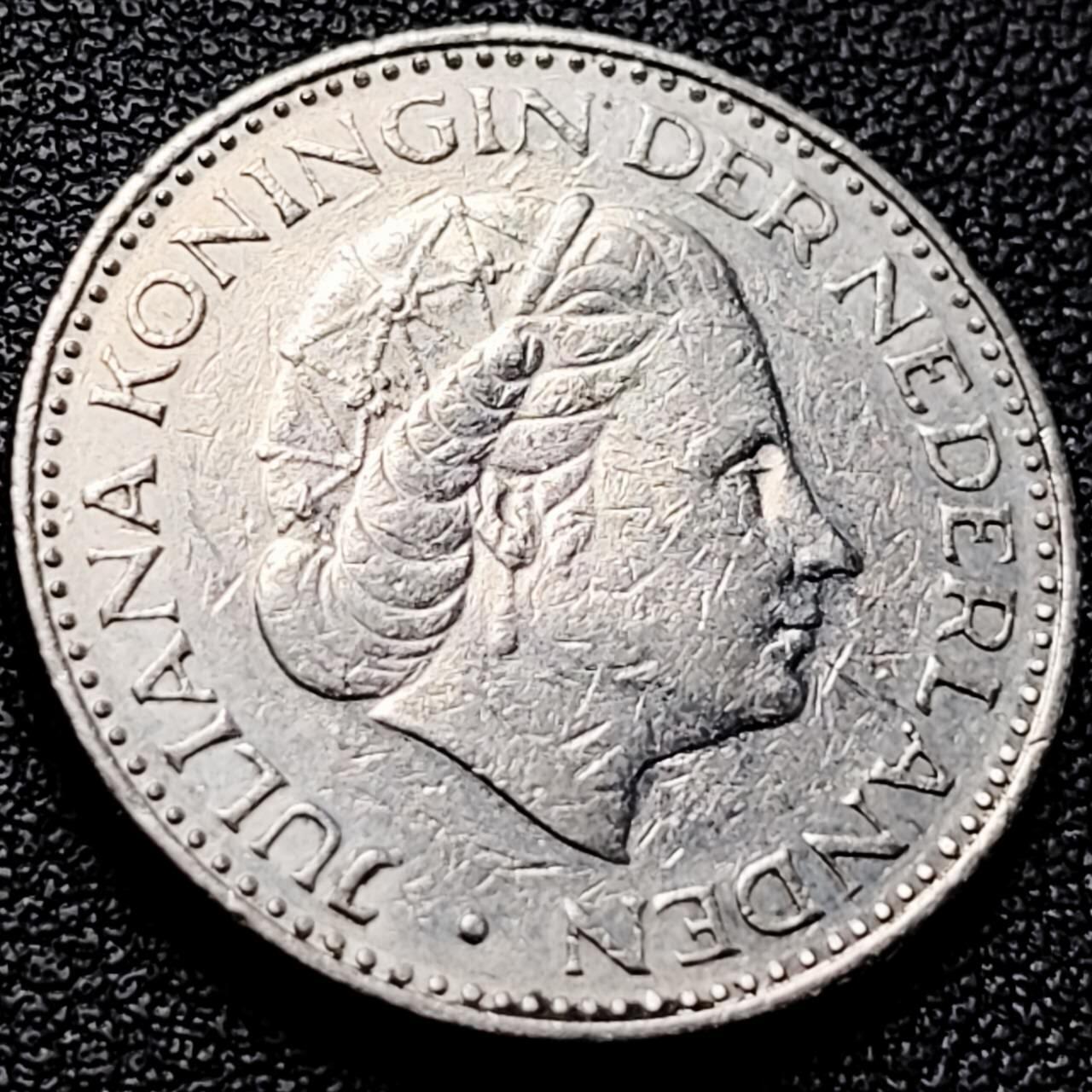 泉币菌-第203场-本场拍品多 请提前出价（正月十五统一发货） 。