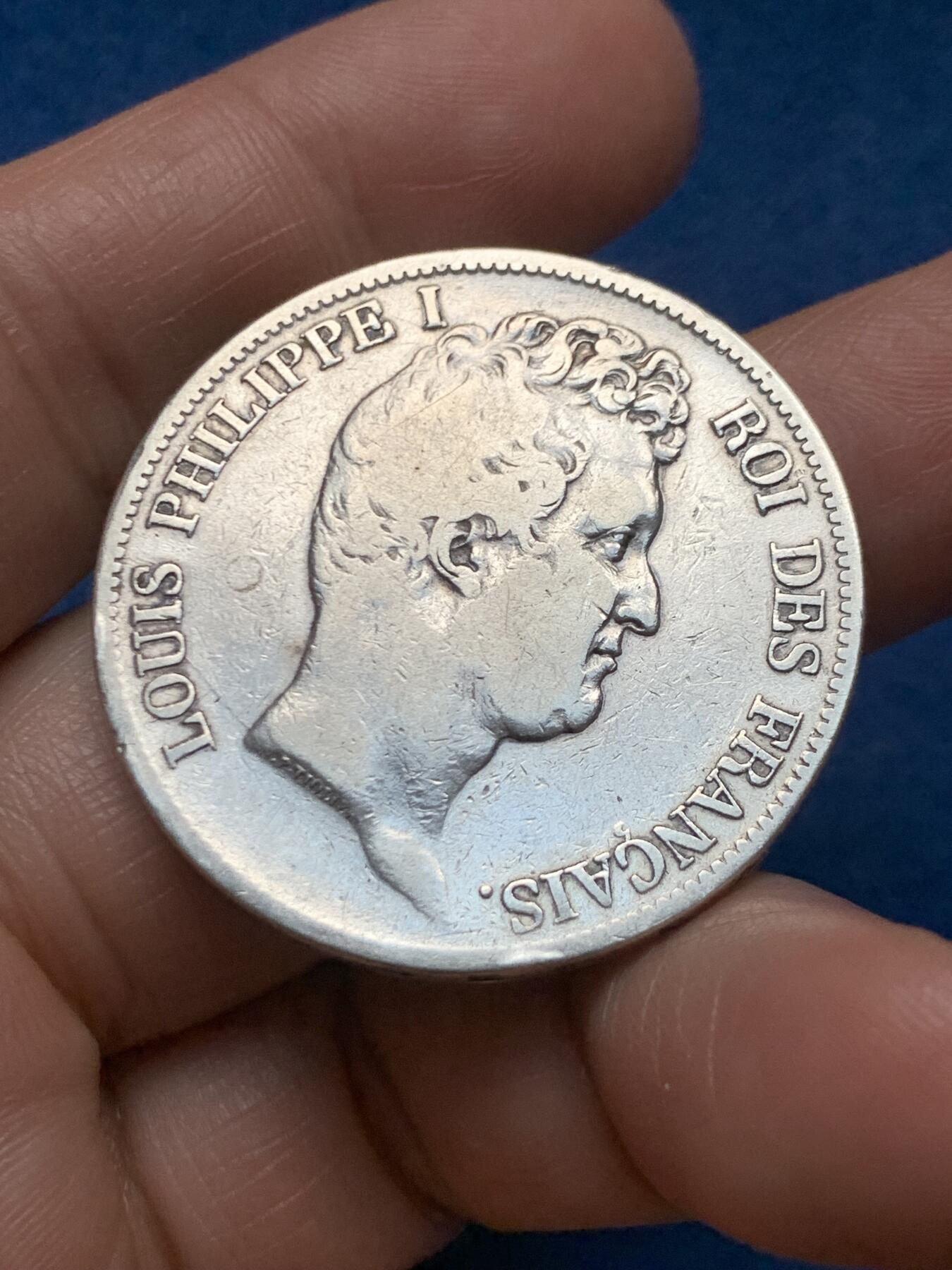 《竞宝斋》第466场 周日，周一 2场连拍 （全场包邮）欢迎送拍 法兰西1831年w版路易菲利普国王5法郎银币