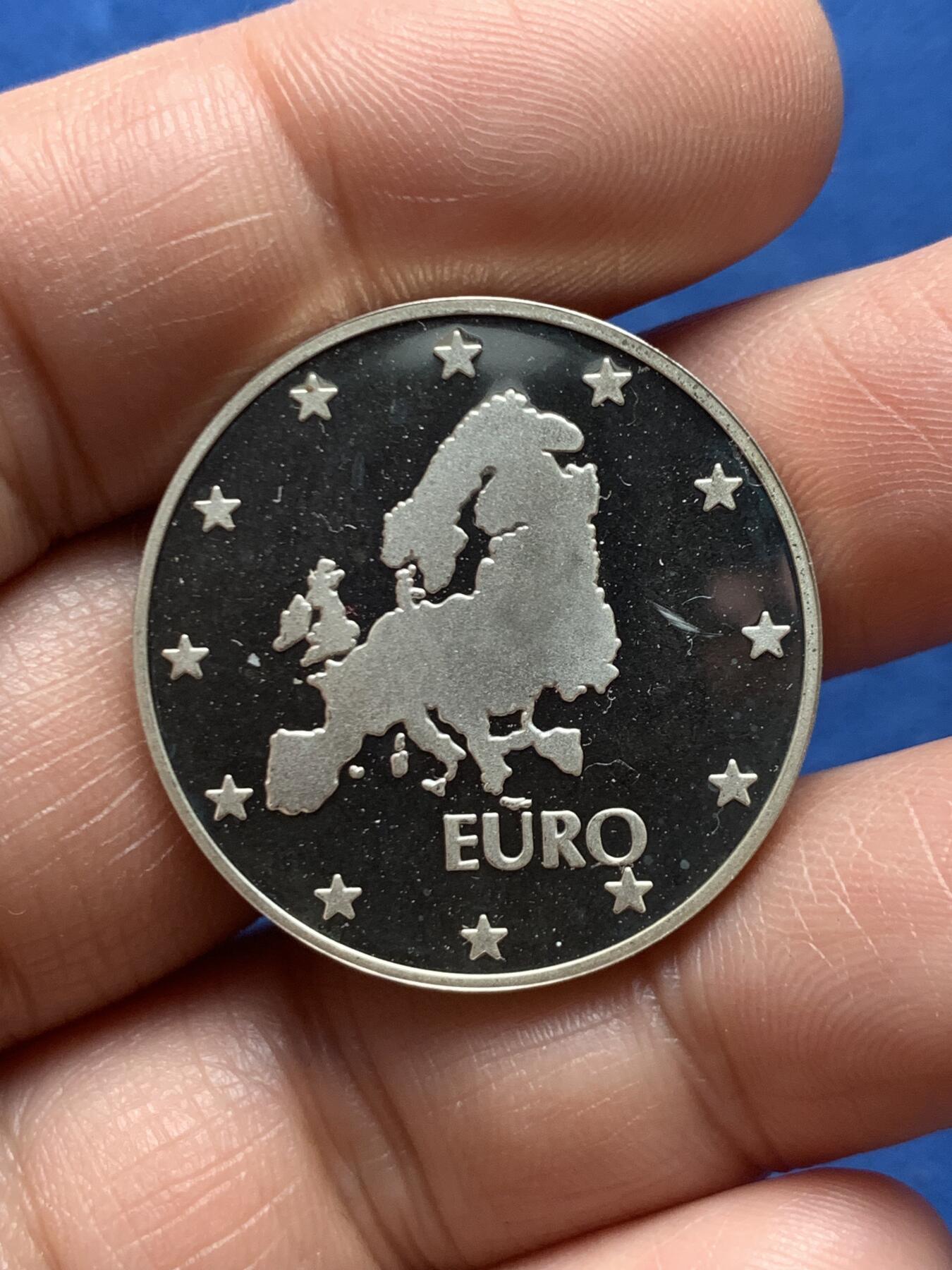 《竞宝斋》第466场 周日，周一 2场连拍 （全场包邮）欢迎送拍 保加利亚1999年欧洲一体化银币 16g 925银