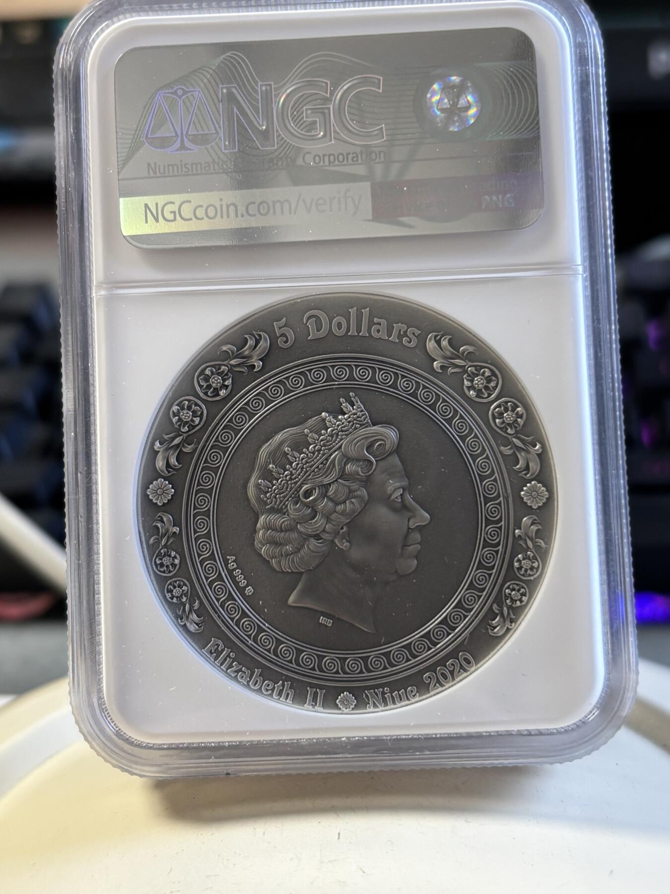 第192期拍卖 纽埃2020年胜利女神2盎司高浮雕银币NGC-MS70，999银，发行500枚