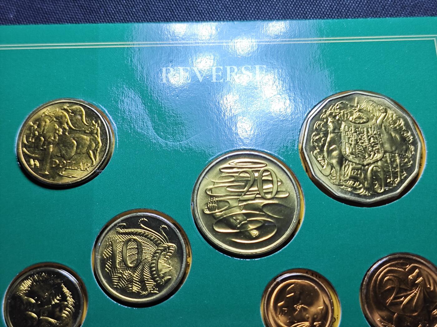 KK钱币收藏小铺   套币 批量/好品散币专场 2月预留时间 周末发货  1985澳大利亚大小面值清年套币