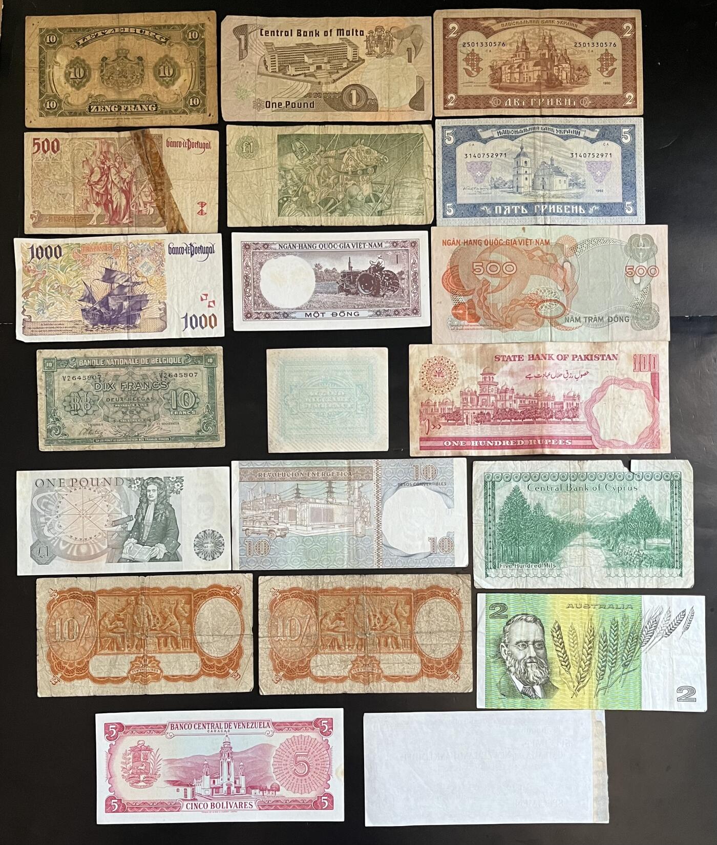 小福收藏拍卖第201期 流通品相裸钞 特惠场 本场拍卖美洲大洋洲非洲亚洲纸币【佣金仅收2% 不设最低佣金 全场包邮】 多国纸币 1组20张 