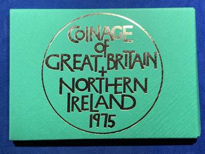 《竞宝斋》第466场 周日，周一 2场连拍 （全场包邮）欢迎送拍 - 英国1975年精制套币 礼品装 6枚币和1枚章