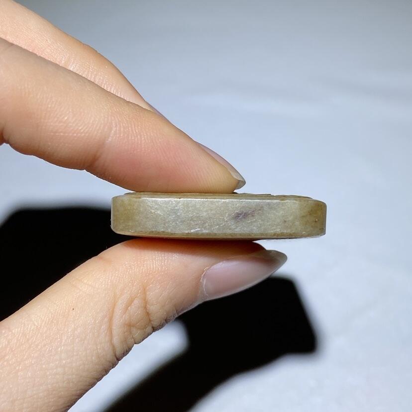 和田青白玉老玉龙牌挂件