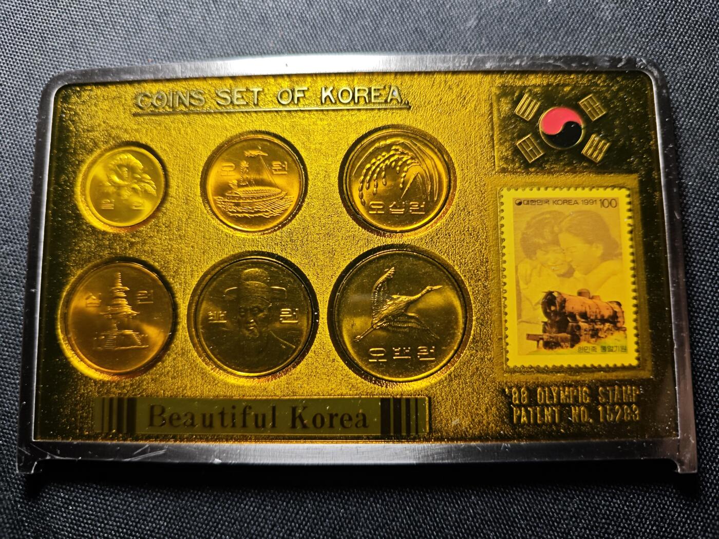 KK钱币收藏小铺   套币 批量/好品散币专场 2月预留时间 周末发货  韩国奥运纪念挂件 带原盒少见