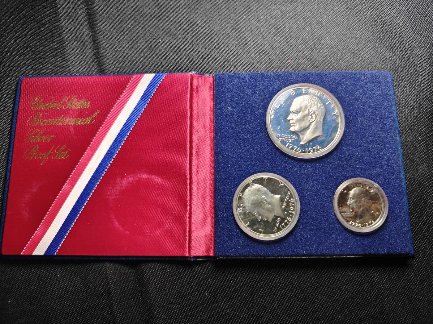 KK钱币收藏小铺   套币 批量/好品散币专场 2月预留时间 周末发货  1976美国建国200周年精制纪念套币 银套币