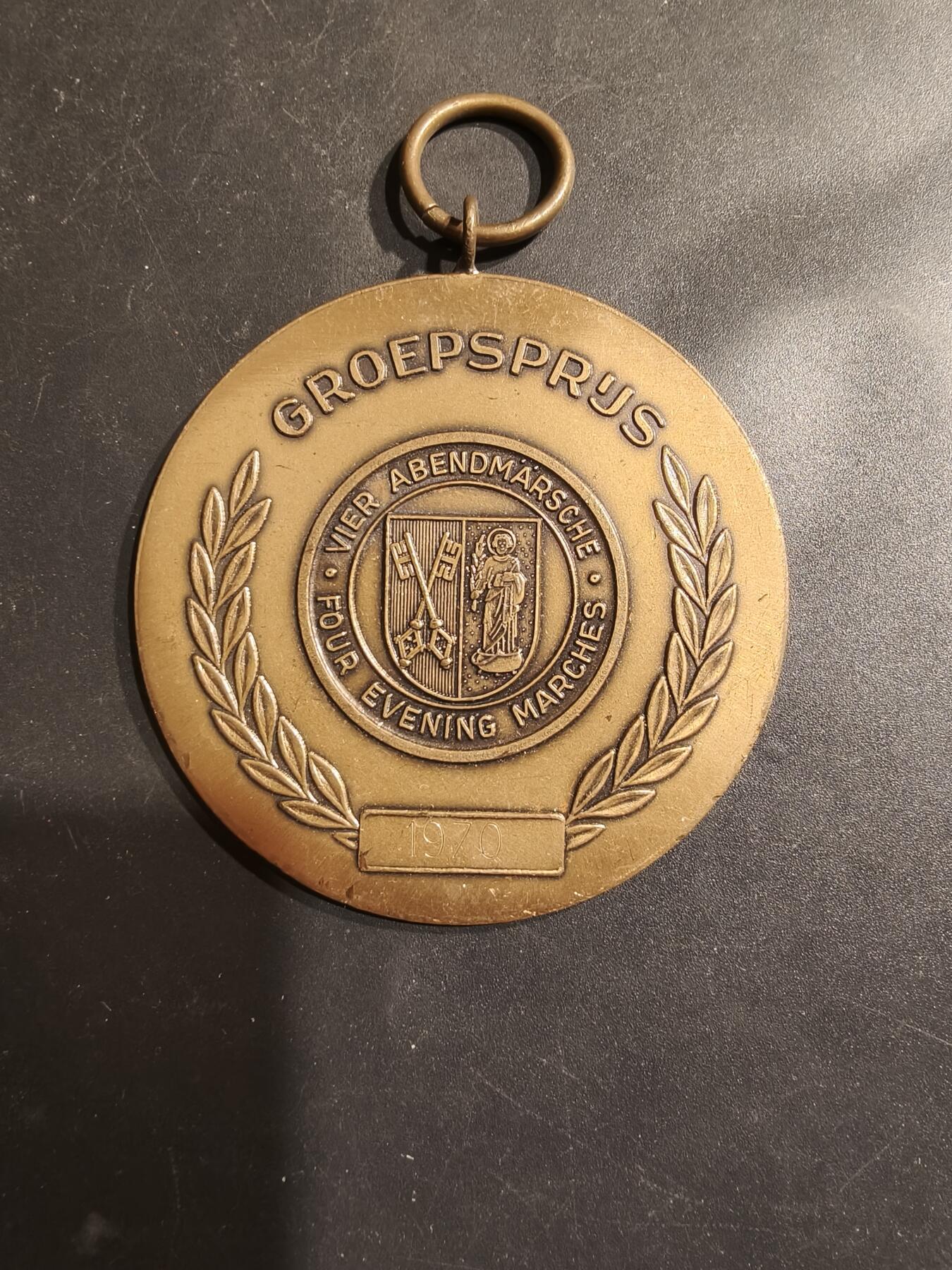 老王徽章第185期 德国纪念章