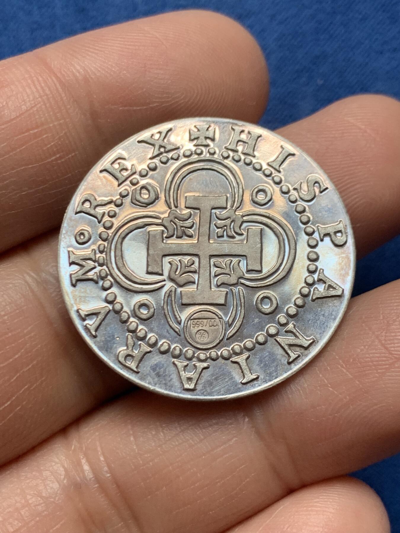 《竞宝斋》第466场 周日，周一 2场连拍 （全场包邮）欢迎送拍 西班牙复古十字型纯银银章 9.9克 30mm