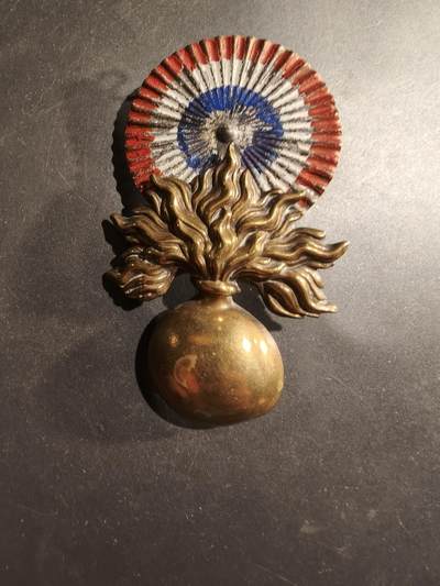 老王徽章第185期 - 法国三共宪兵沙科帽徽