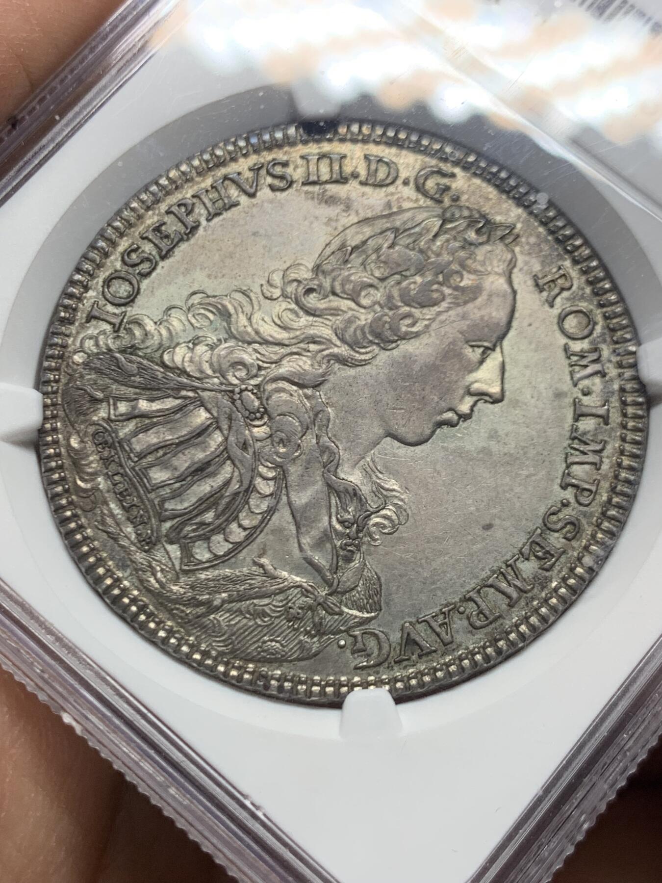 《竞宝斋》第466场 周日，周一 2场连拍 （全场包邮）欢迎送拍 NGC AU58 德国 1765年 纽伦堡 景观泰勒大银币 双面深包浆 细节保存的很好