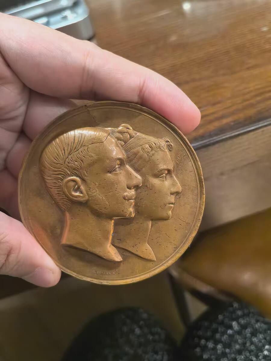 欧洲铜章和回流杂项第一场 1878年西班牙阿方索十二世与玛丽亚·梅塞德斯婚礼纪念铜章 这是一枚为纪念西班牙国王阿方索十二世