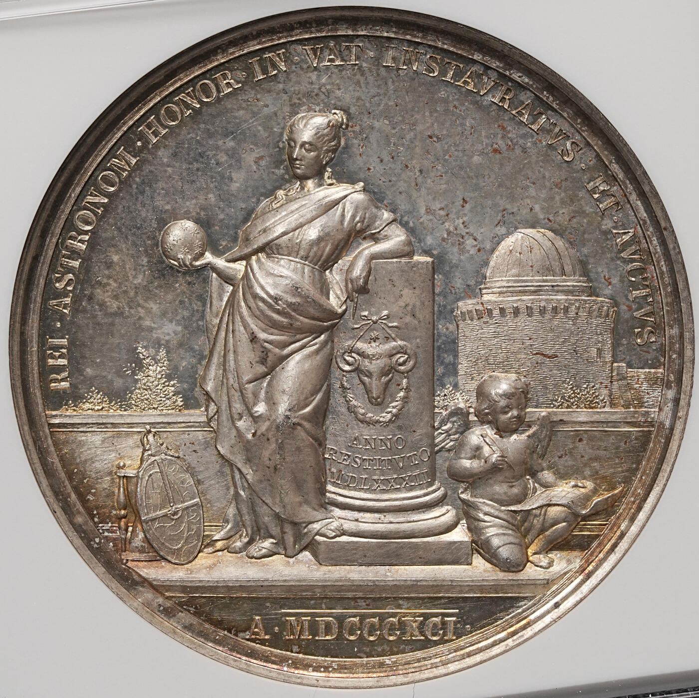 修遠堂世界钱币第106期，请看参拍说明 NGC MS63 梵蒂冈-纪念教皇利奥十三世重建梵蒂冈天文台纪念大银章