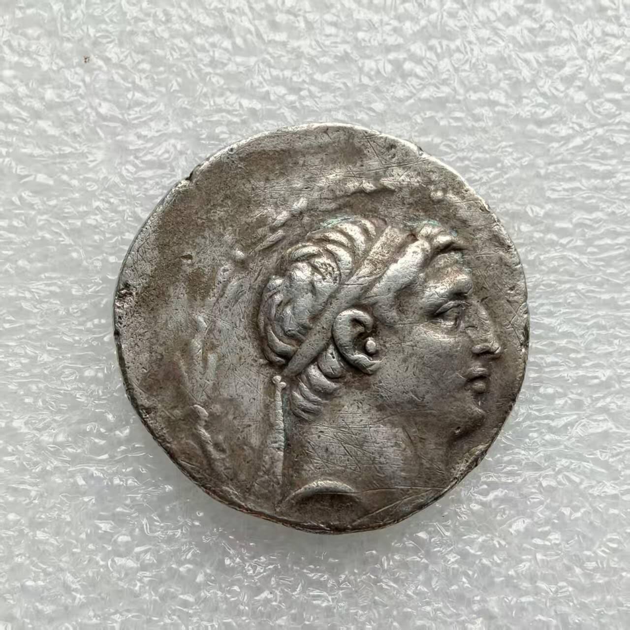 瓶子🏺第231期拍卖会 古希腊塞琉古王国德米特里乌斯一世与提喀女神4德大银币 公元前162年—前150年 正面：花环围绕德米特里乌斯一世头像 反面：手持丰饶角与权杖的财富女神提喀坐像  16.02克