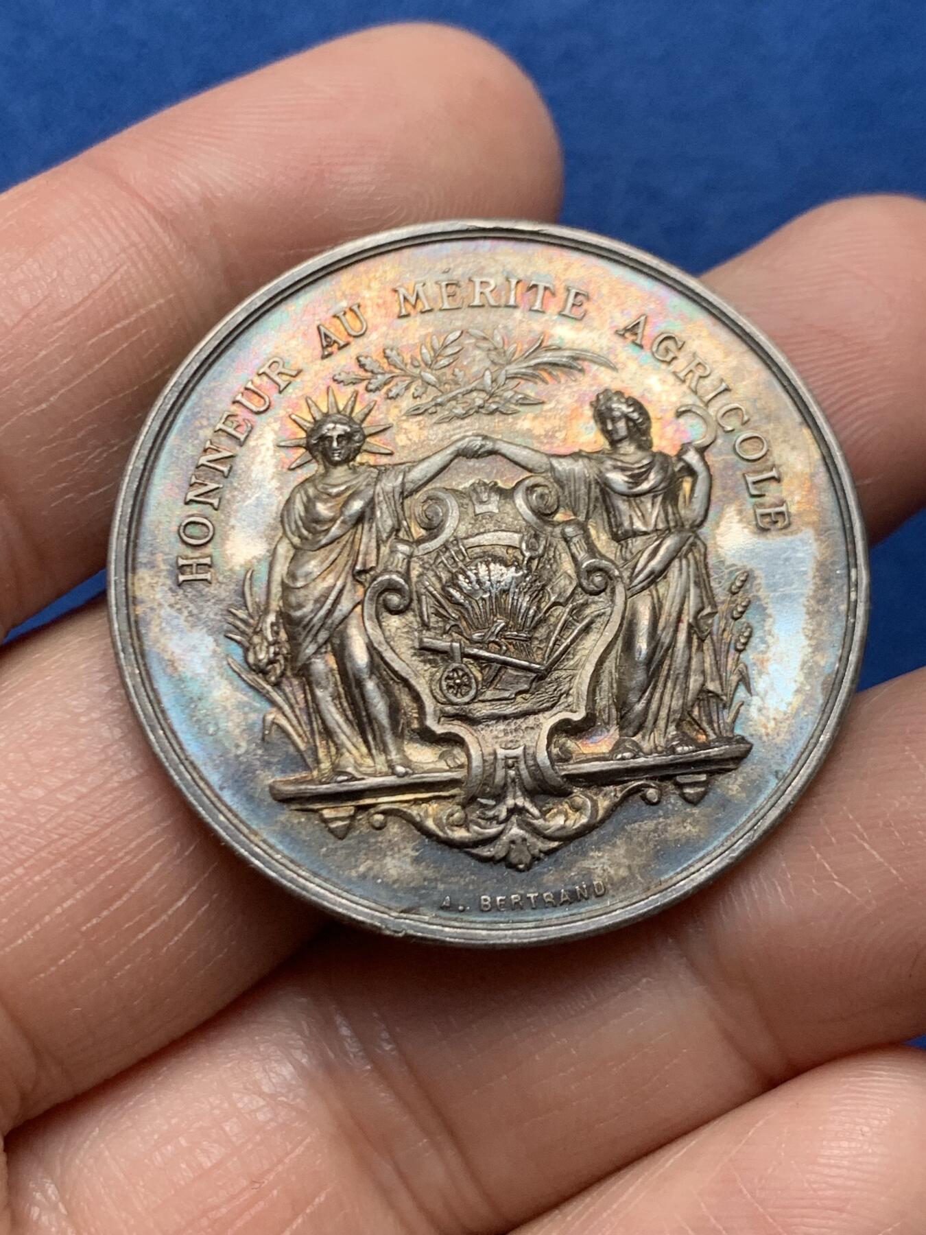 《竞宝斋》第466场 周日，周一 2场连拍 （全场包邮）欢迎送拍 法国 19世纪 农业银章 21g 36.8mm 原味包浆