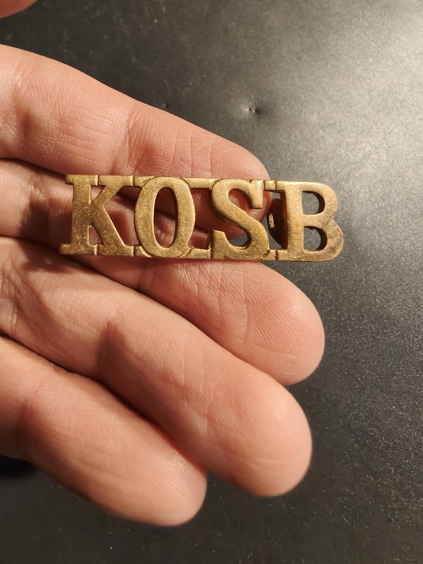 老王徽章第185期 英国国王直属苏格兰边民团肩章    一战时期