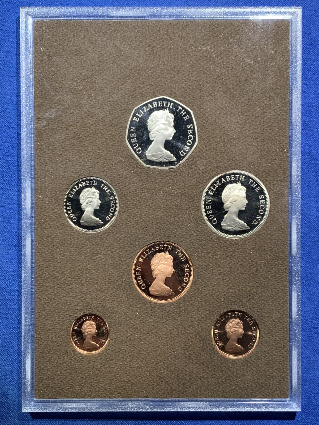 《竞宝斋》第466场 周日，周一 2场连拍 （全场包邮）欢迎送拍 福克兰群岛1980年六枚装精制套币