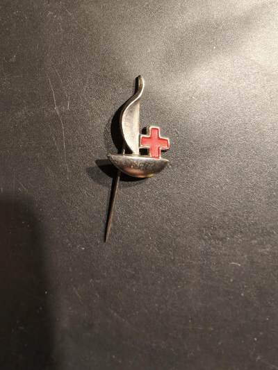老王徽章第185期 - 法国红十字会针插