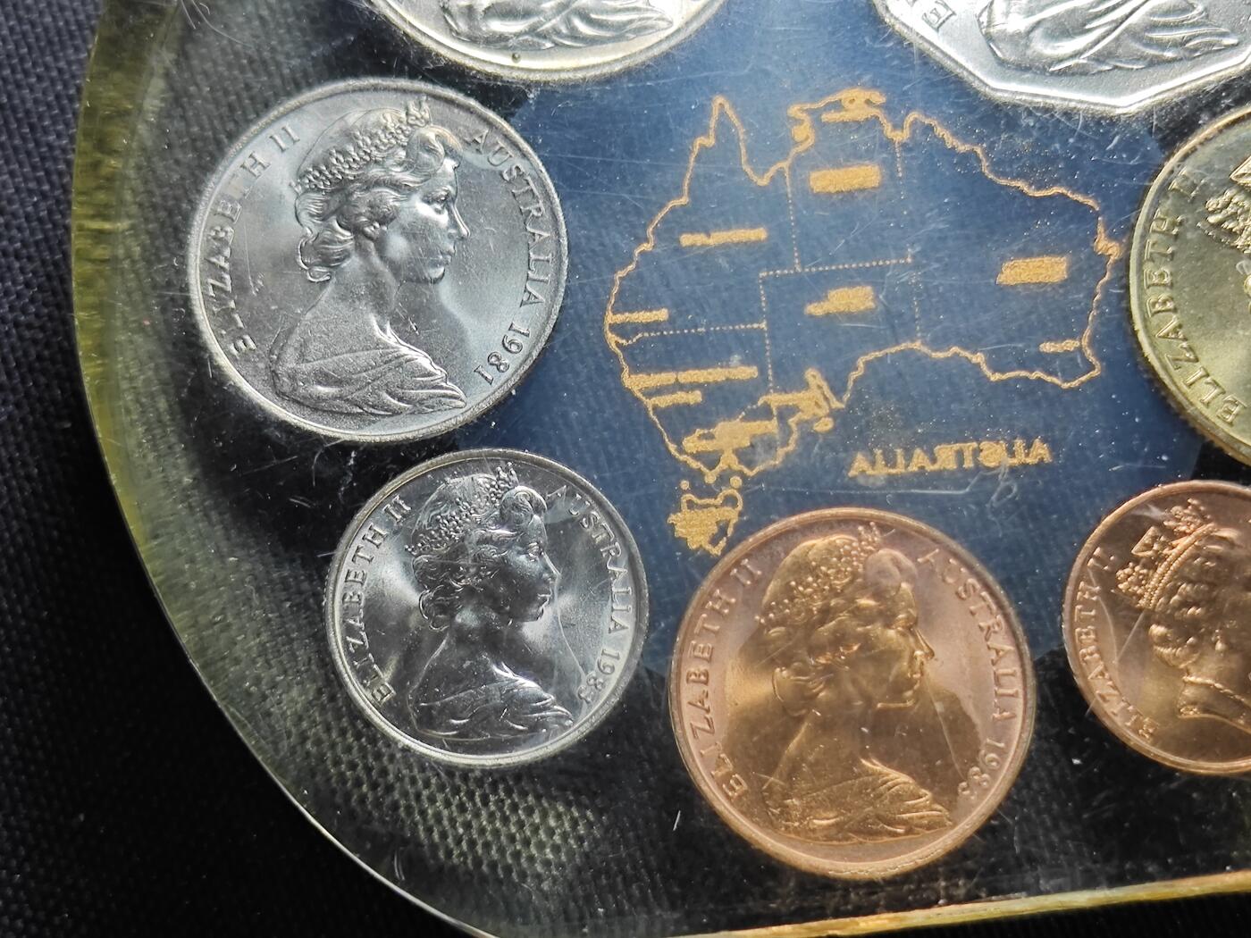 KK钱币收藏小铺   套币 批量/好品散币专场 2月预留时间 周末发货  澳大利亚挂件