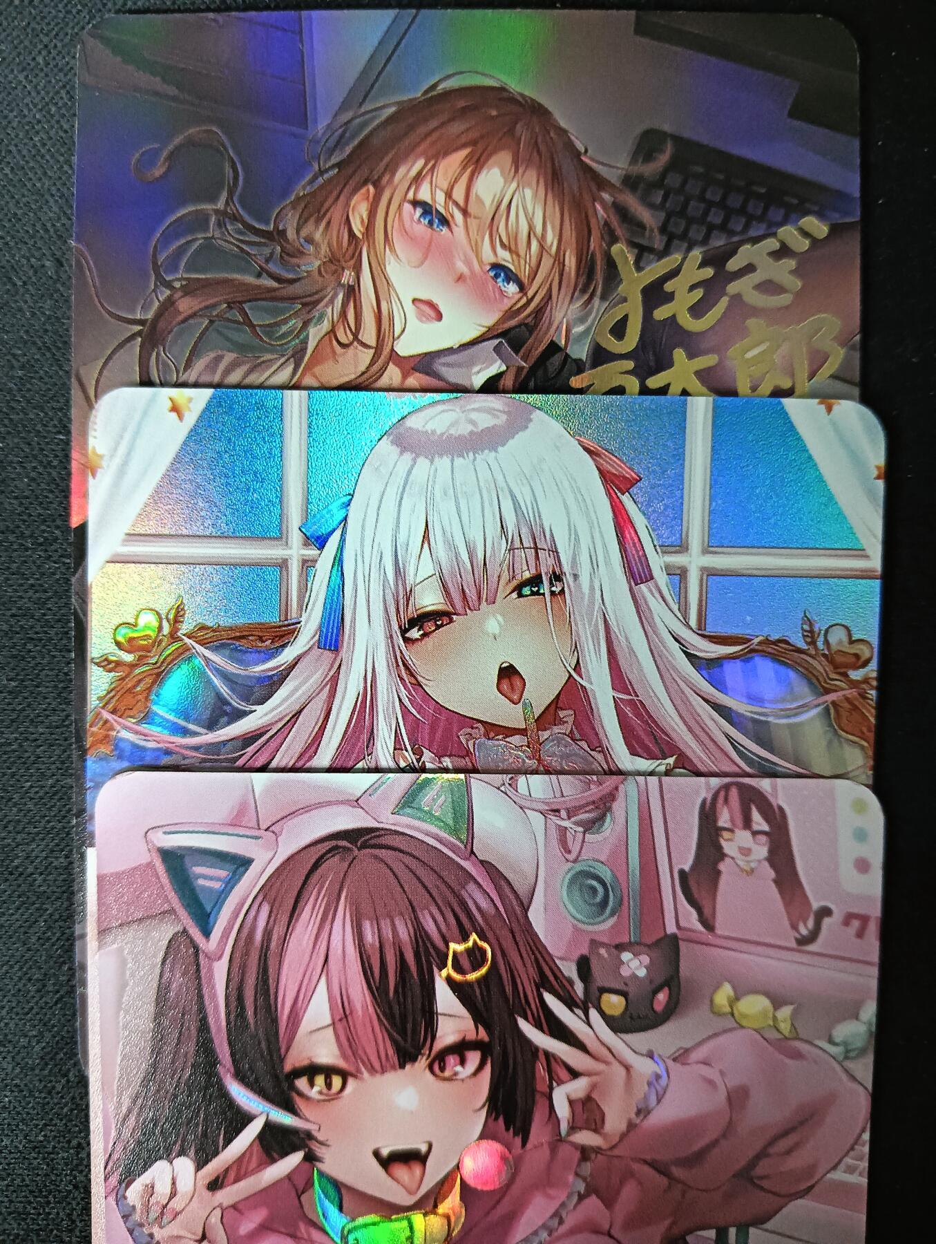 花开卡拍第61期（3月7号周六截拍，品控勿拍!!!拍品不寄存，运费5元（新疆需补运费差价或顺丰到付），自制卡难免瑕疵，可能存在轻微撞角爆边等出厂瑕疵，品控介意勿拍！） 『艺术版』茉莉 漫画 封面 彩闪 3张