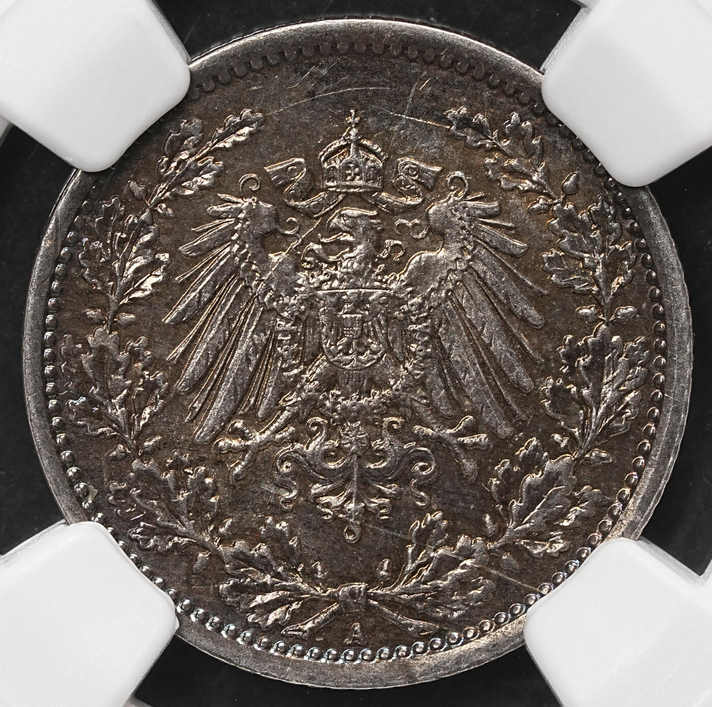 修遠堂世界钱币第106期，请看参拍说明 NGC MS64 1918年德国1/2马克银币 A厂铭