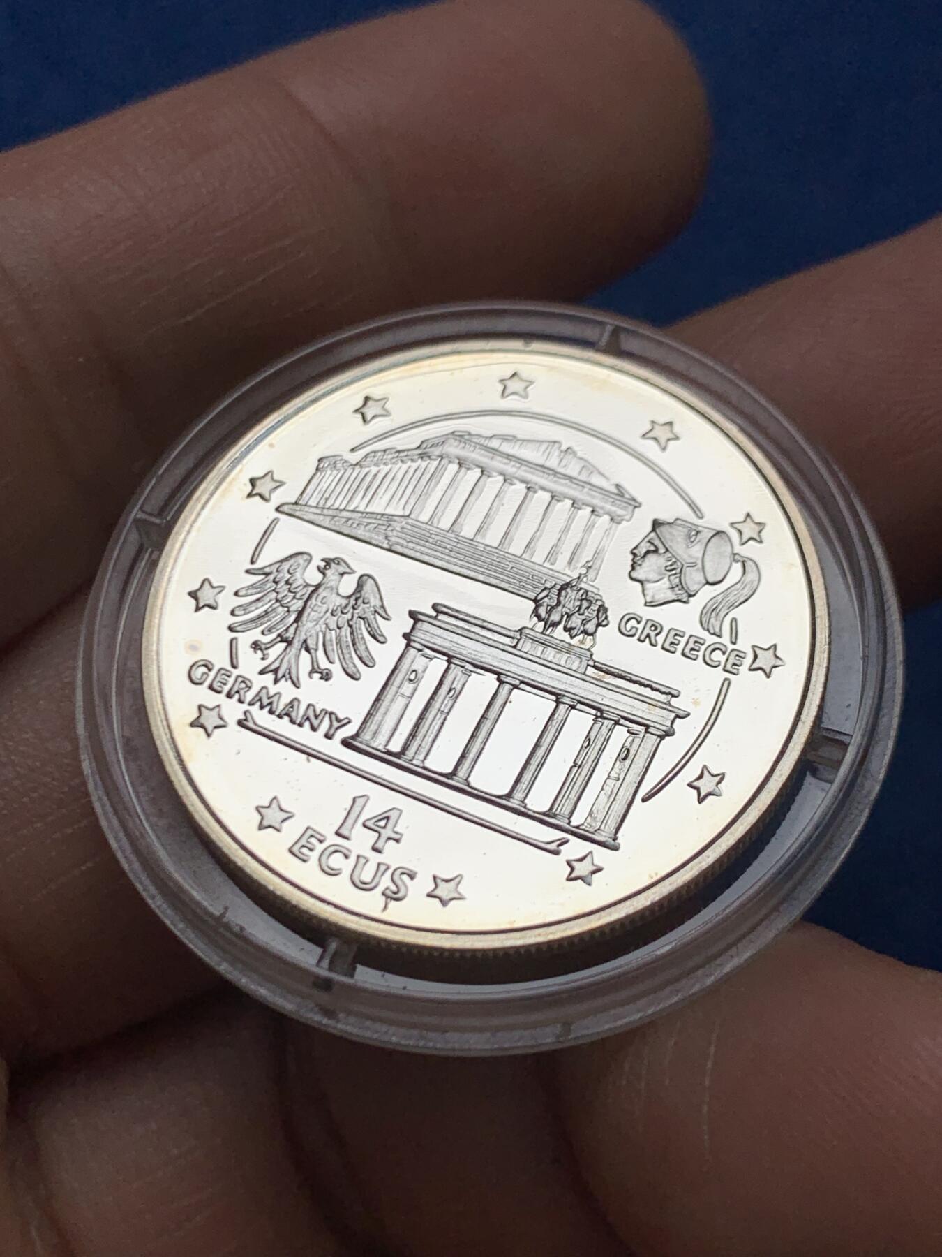 《竞宝斋》第466场 周日，周一 2场连拍 （全场包邮）欢迎送拍 直布罗陀1994年希腊与德国接任欧盟理事会轮值主席国银币 925银 10.2g