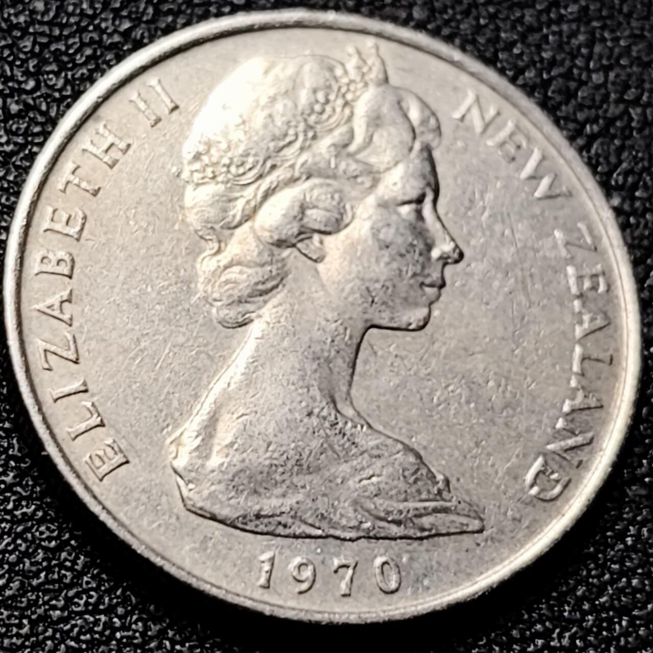 泉币菌-第203场-本场拍品多 请提前出价（正月十五统一发货） 。