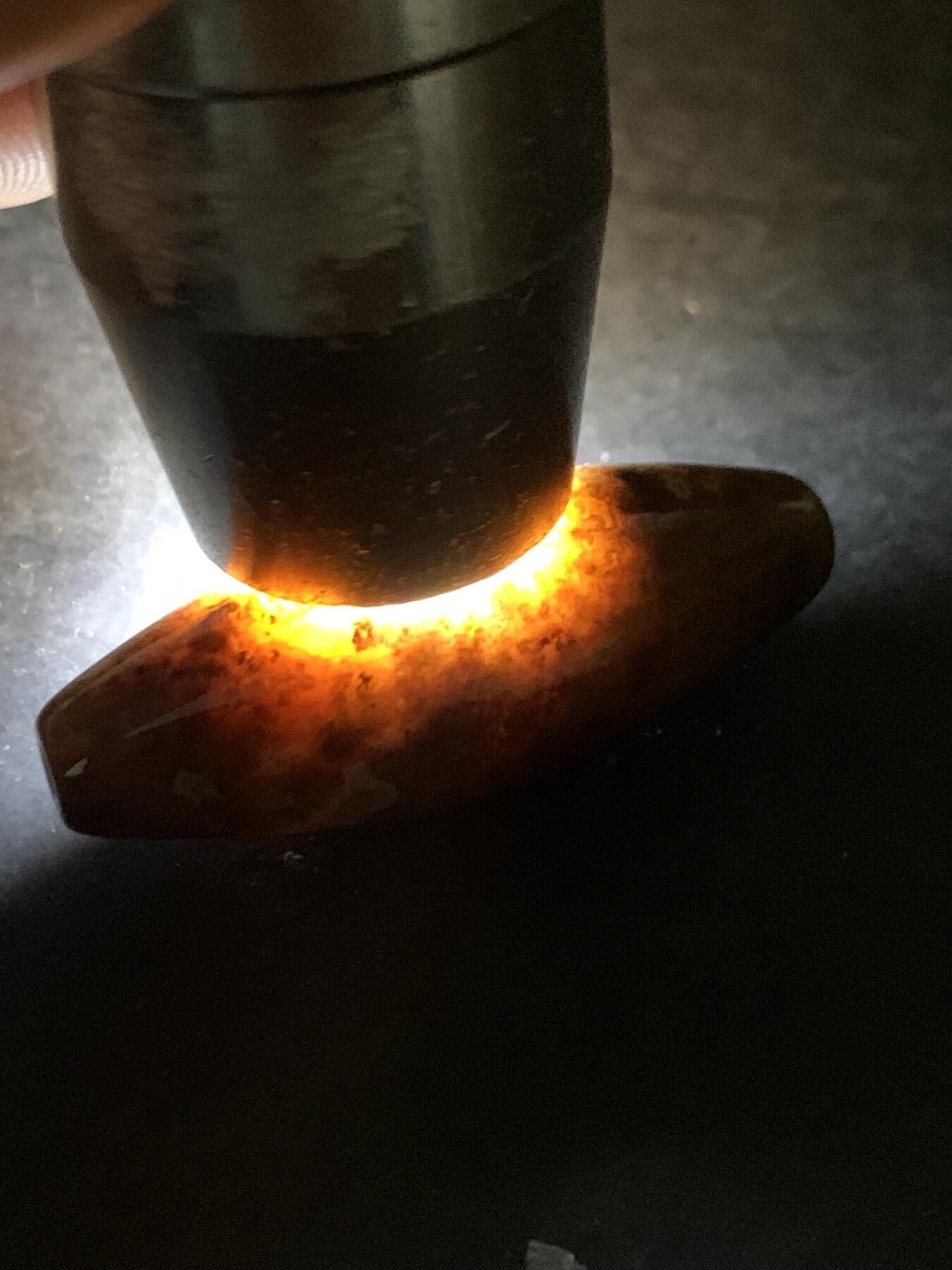 精美罕见冻料草花纹战国红玛瑙天珠形随形桶珠一个，