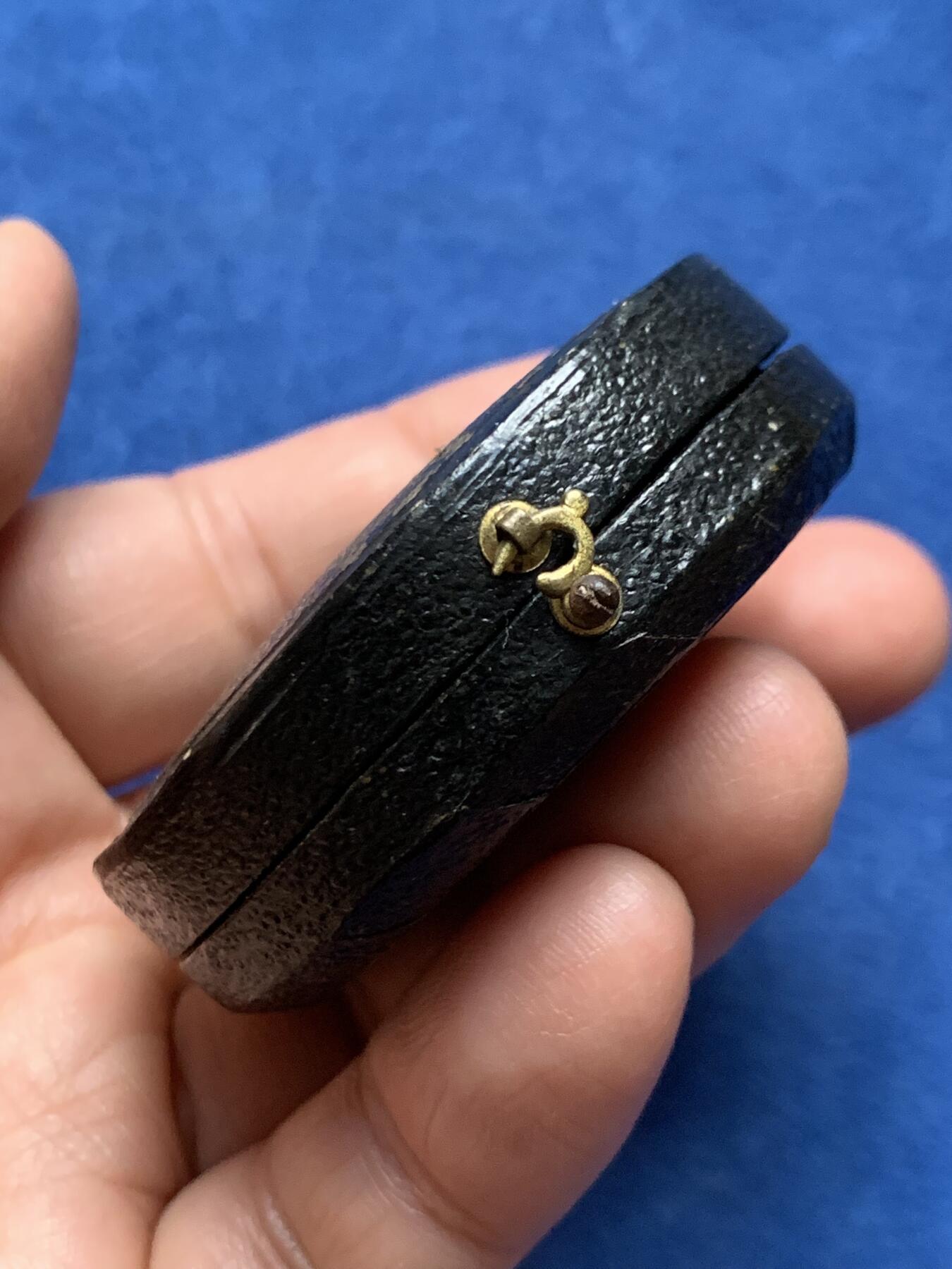 《竞宝斋》第466场 周日，周一 2场连拍 （全场包邮）欢迎送拍 西班牙农业纪念铜章 52克 46.9mm 高浮雕 带原盒 好品