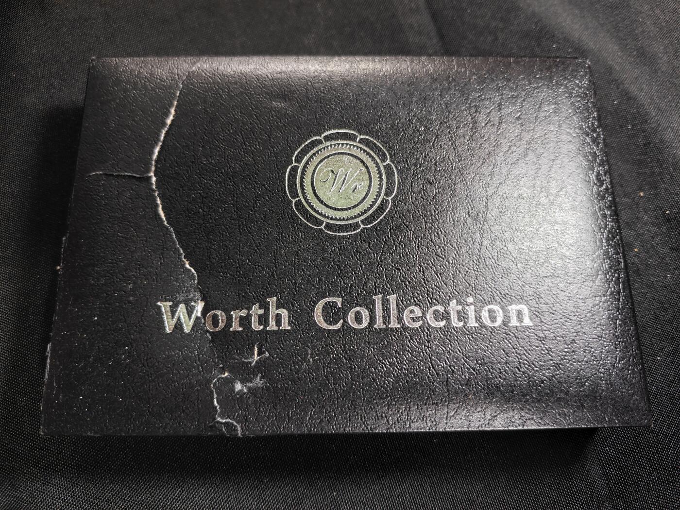 KK钱币收藏小铺   套币 批量/好品散币专场 2月预留时间 周末发货  纪念章5枚套