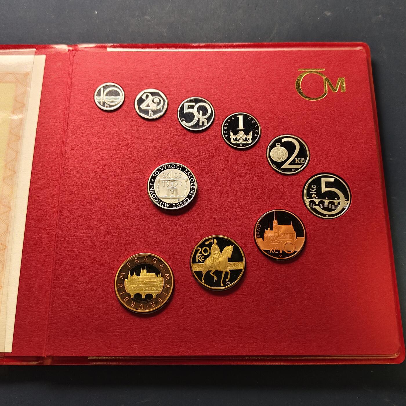【全场包邮】纯粹捡漏拍509场 【稀少】捷克2003年官方封装精制套币-盒证全-量3000-含造币厂成立10周年精制银章【24.5毫米10.53克99.9%】