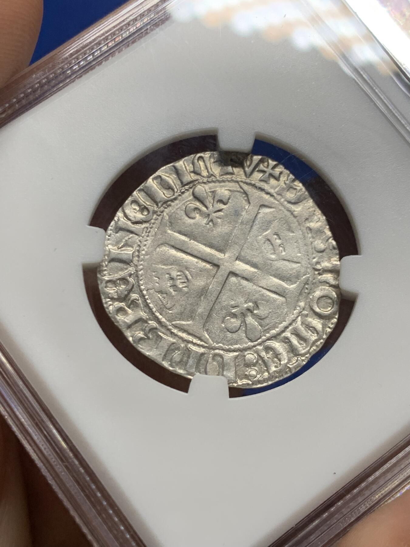 《竞宝斋》第466场 周日，周一 2场连拍 （全场包邮）欢迎送拍 ZDGS Ch XF 1380-1422年 中世纪法国查理六世1Blanc银币 铸造于百年战争时期，十分有历史意义，打制细节佳。