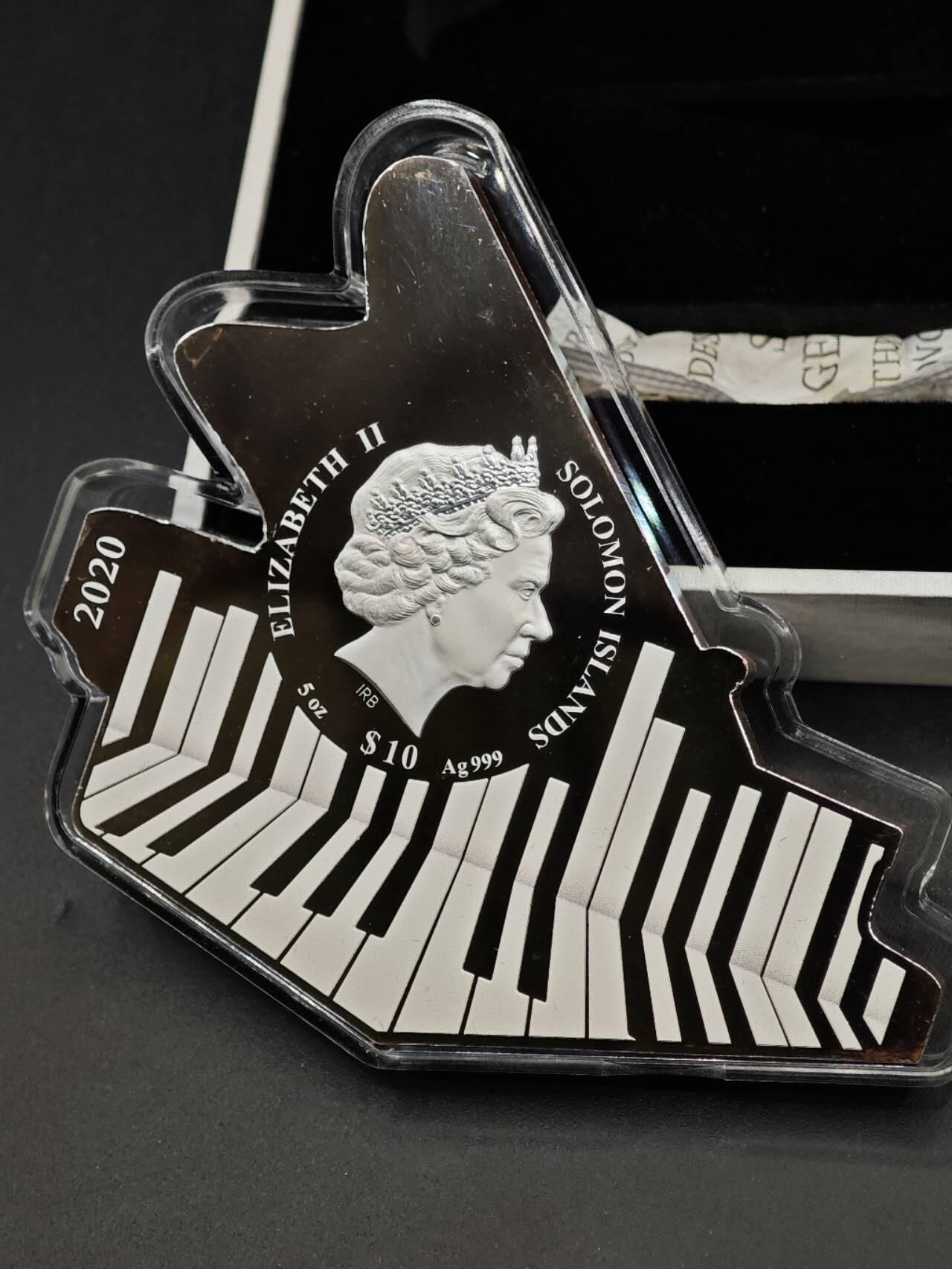 【淘币小摊】实时拍第八百七十三拍   银币套币场    每周一统一发货 所罗门2020年10元反精制异形银币 贝多芬250周年诞辰 5盎司999银 发行量：500 盒证全