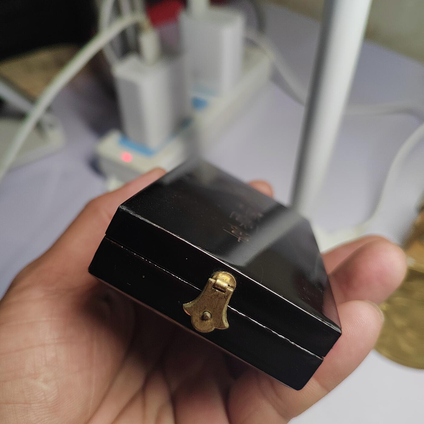 PCAI钱币  2-766  证章纪念章小专场 日本奖勋章空盒