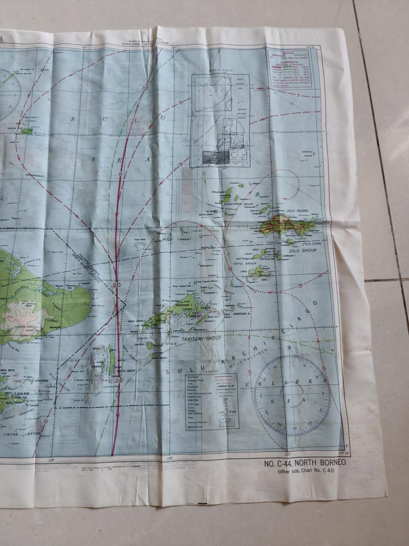 老王徽章第185期 美国二战陆军航空兵逃生图 东南亚战区 两面分别为菲律宾棉兰老岛和马来西亚北婆罗洲 尺寸约100×60cm 少见地区