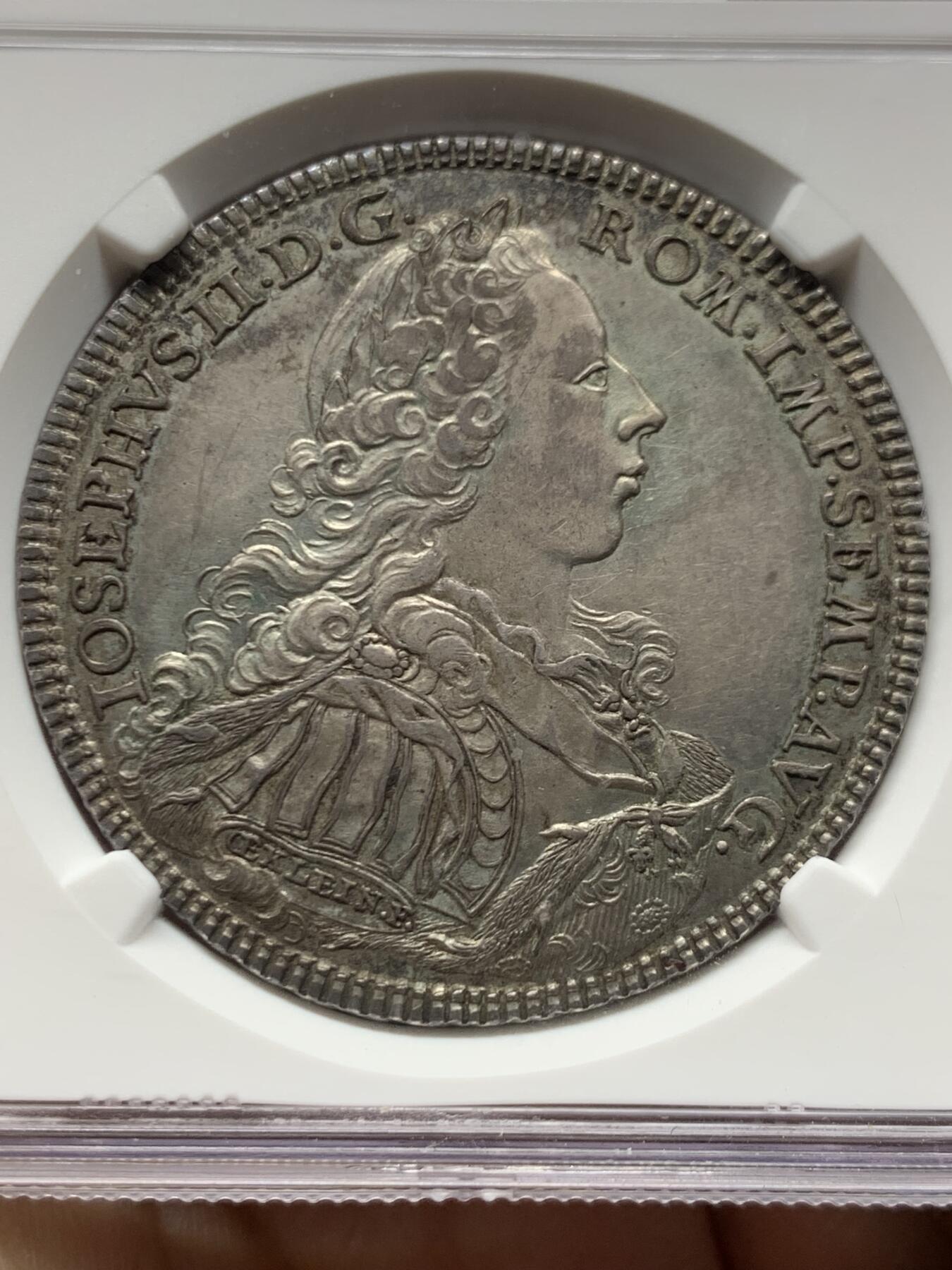 《竞宝斋》第466场 周日，周一 2场连拍 （全场包邮）欢迎送拍 NGC AU58 德国 1765年 纽伦堡 景观泰勒大银币 双面深包浆 细节保存的很好