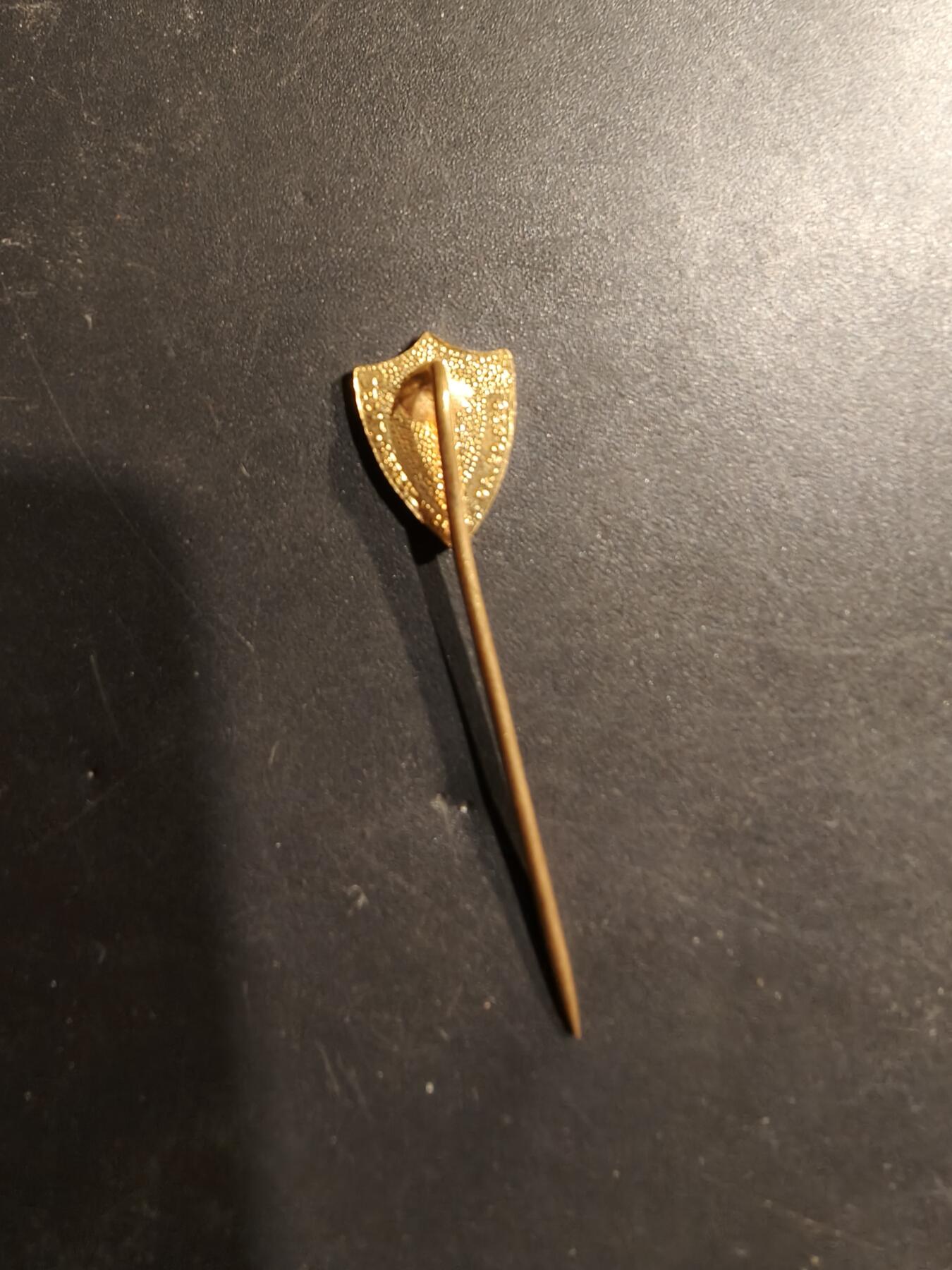 老王徽章第185期 法国议会针插