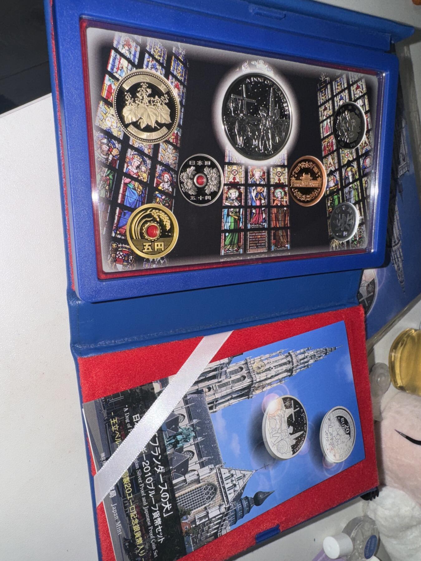 日本各大系列精装纪念套币