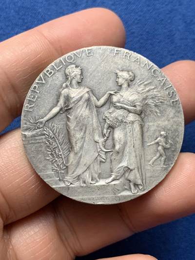 《竞宝斋》第466场 周日，周一 2场连拍 （全场包邮）欢迎送拍 - 法国农业女神银章 36.75克 40.9mm 丰饶角1银标边铭