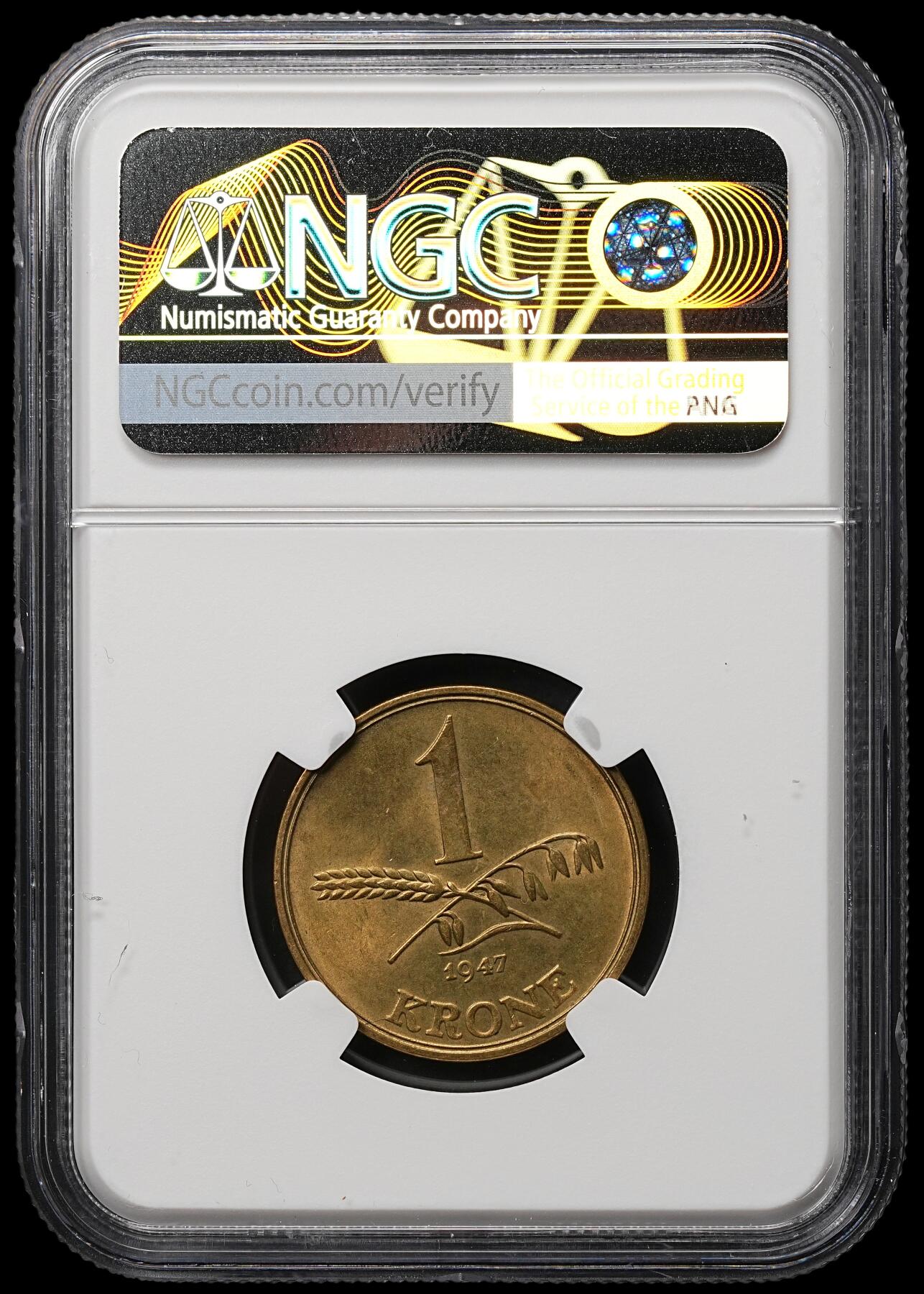 修遠堂世界钱币第106期，请看参拍说明 NGC MS64 1947年丹麦1克朗