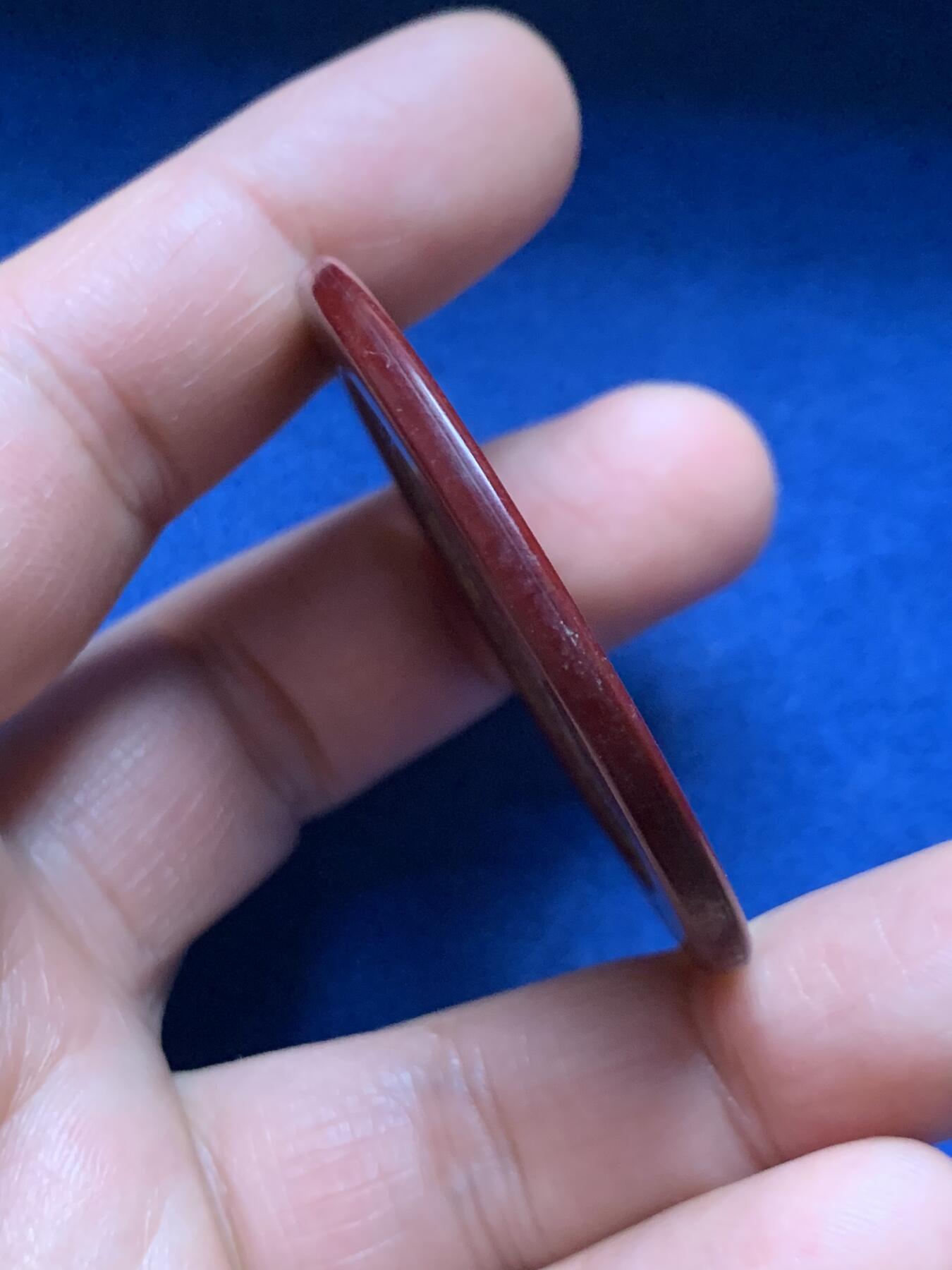 《竞宝斋》第466场 周日，周一 2场连拍 （全场包邮）欢迎送拍 民国老上海胶木筹码 100圆 花体数字风格 底板描金 沪上状态极好的老物件不容易