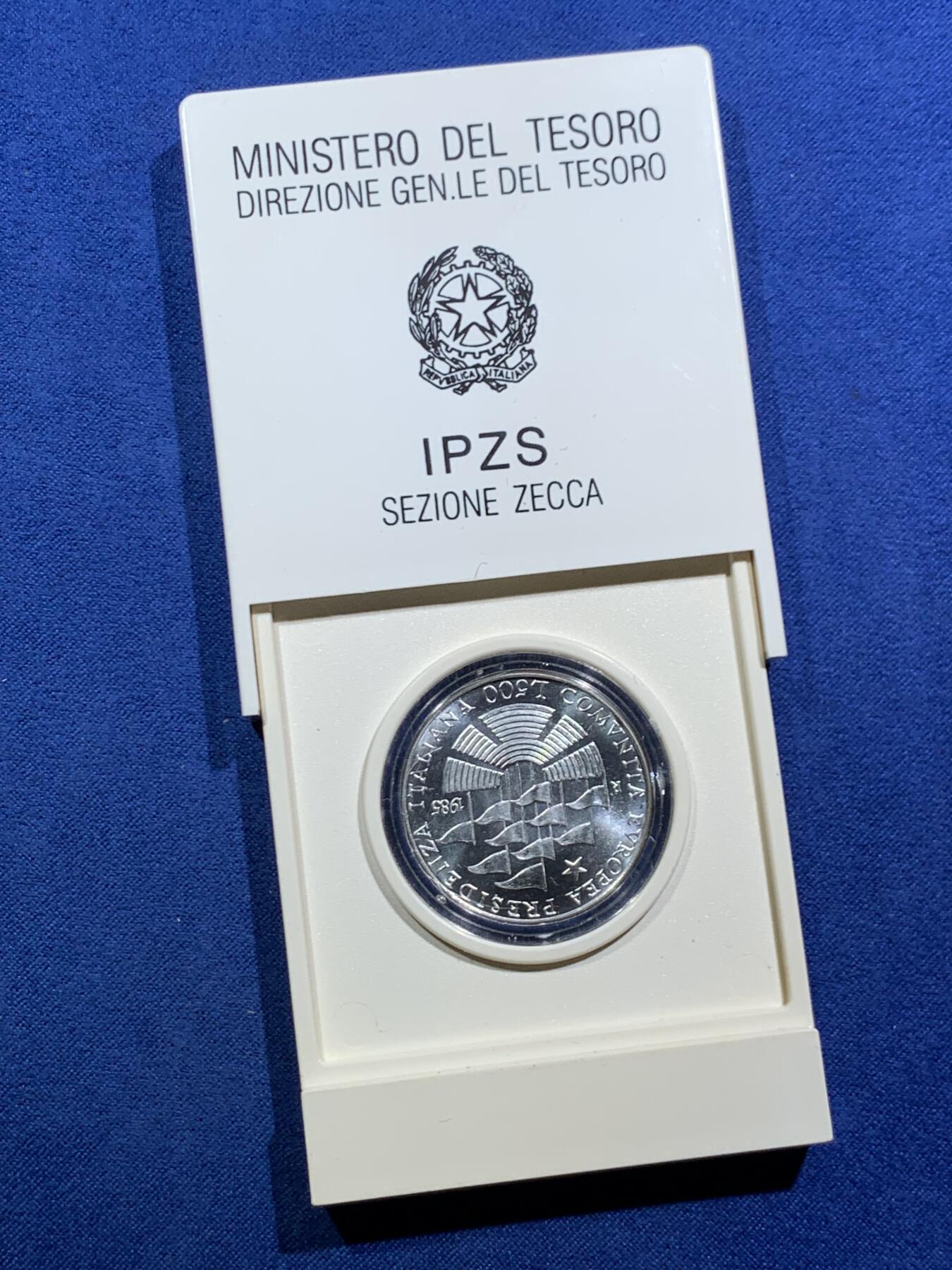 《竞宝斋》第466场 周日，周一 2场连拍 （全场包邮）欢迎送拍 意大利1985年500里拉银币 意大利成为欧共体主席 11克835银 盒证全