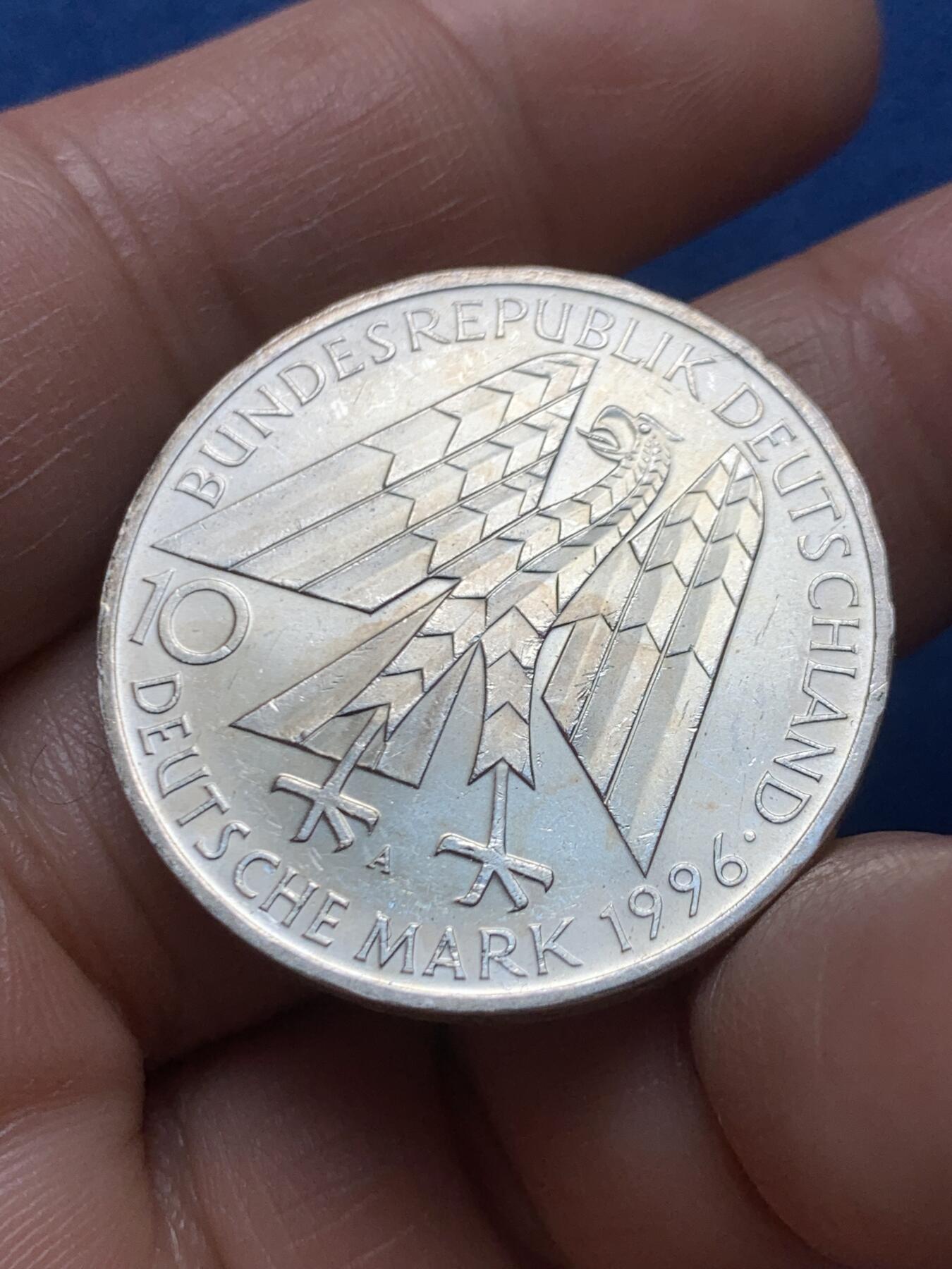 《竞宝斋》第466场 周日，周一 2场连拍 （全场包邮）欢迎送拍 德国1996年Kolpingwerk（国际天主教协会）150周年10马克纪念银币 625银 15.45克