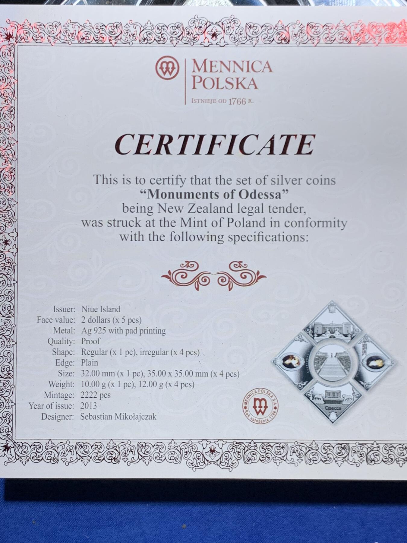 《竞宝斋》第466场 周日，周一 2场连拍 （全场包邮）欢迎送拍 纽埃2013年2元X5彩色异形银币套 敖德萨(乌克兰著名城市-黑海珍珠）的纪念碑 10+12X4克925银 总58克 盒证全 发行量：2222套 国外售价在千元以上