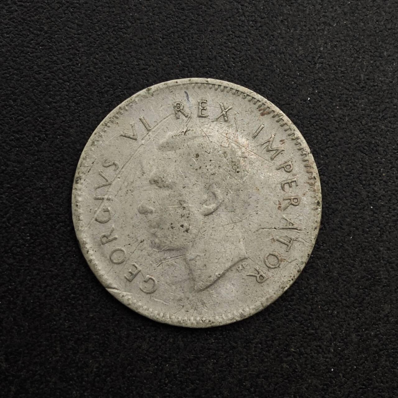 【淘币小摊】实时拍第八百七十四拍   银币散币场    每周一统一发货 南非1942年乔治六世3便士银币