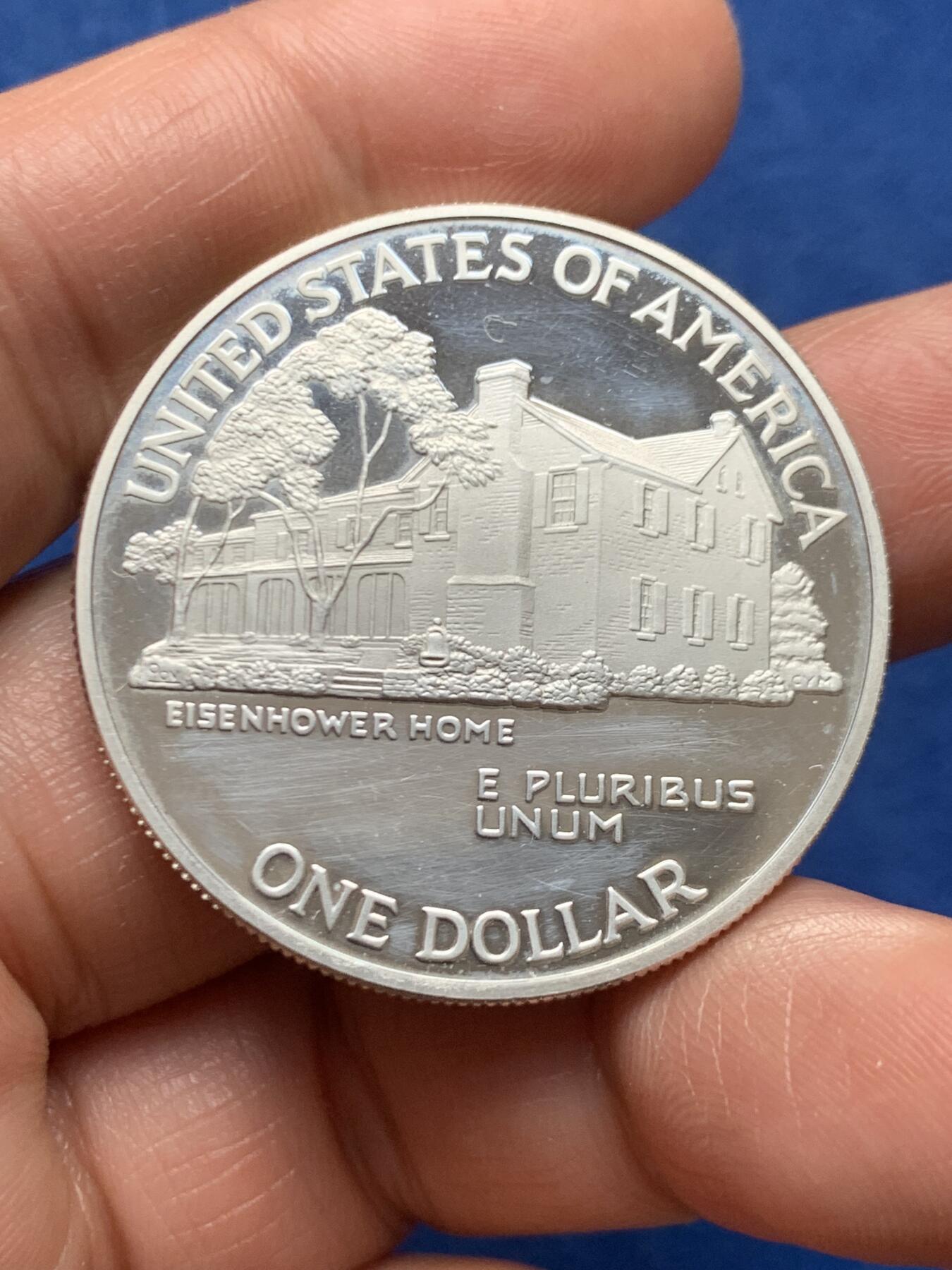 《竞宝斋》第466场 周日，周一 2场连拍 （全场包邮）欢迎送拍 美国1990年艾森豪威尔诞辰100周年1美元银币，27.1克，900银