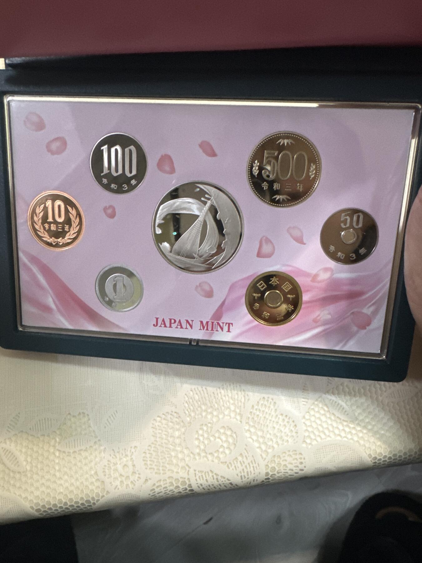 日本各大系列精装纪念套币 樱花套币（杨贵妃）